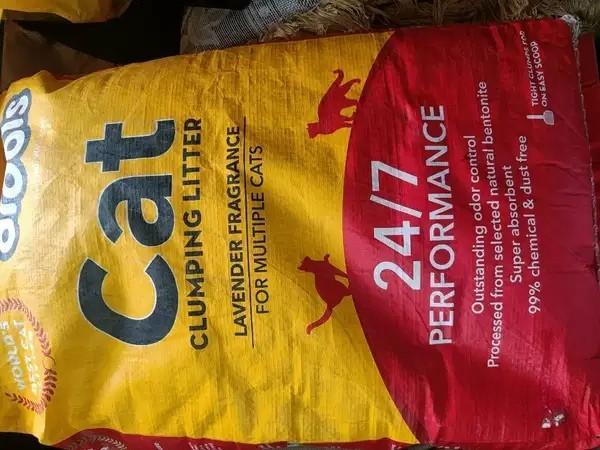 Lavender Cat Litter 10KG – 50% Discount Offer at ₹549 Only