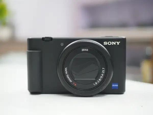Sony ZV-1 4K Vlogging Camera – Brand New with Kit & Warranty