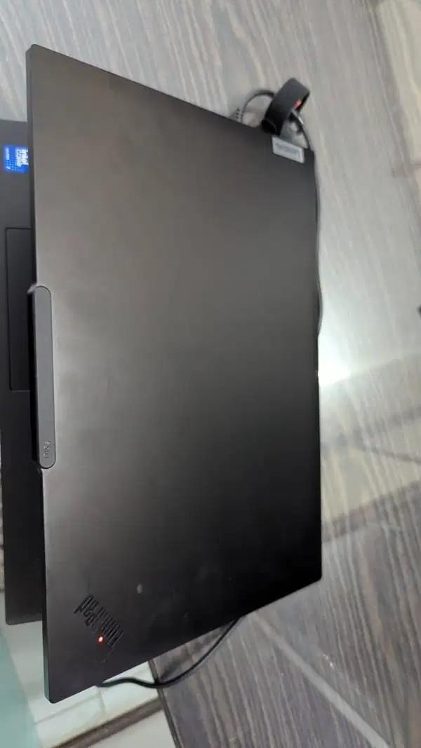 Lenovo ThinkPad P16s Core Ultra 7 Workstation
