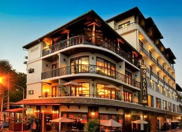 Freshers Hotel Waiter Jobs in 3 Star & 5 Star Hotels