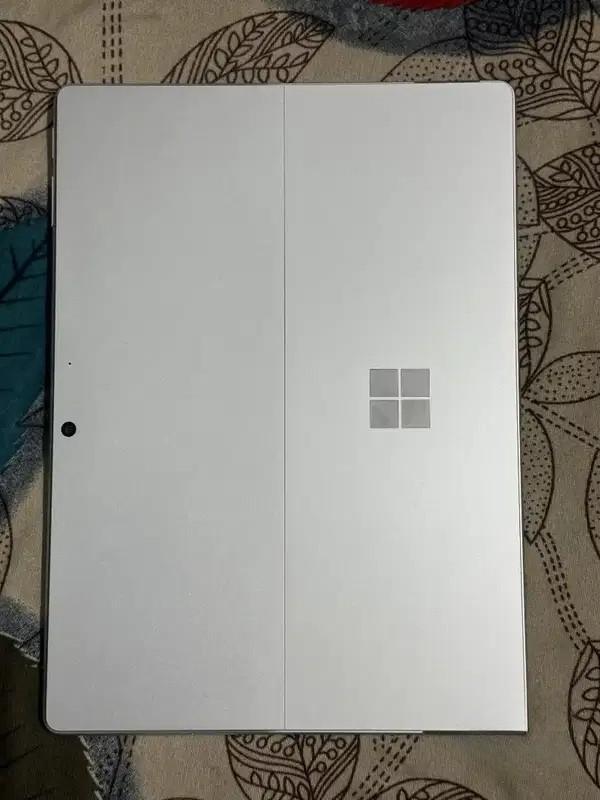 Microsoft Surface Pro 10 (Ultra 732GB512GB)