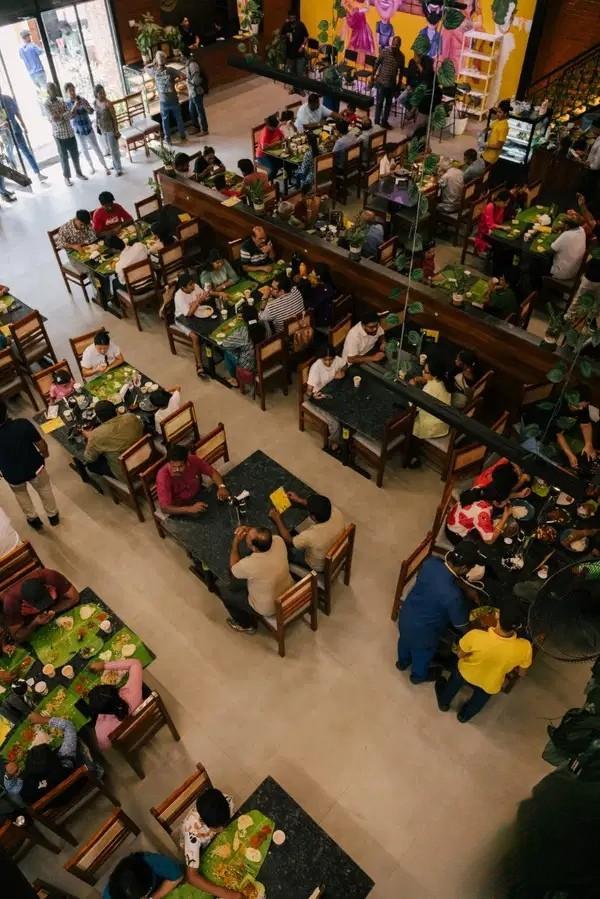 Waiter and Captain Jobs at Yumm Keralam – ₹15,000 to ₹25,000