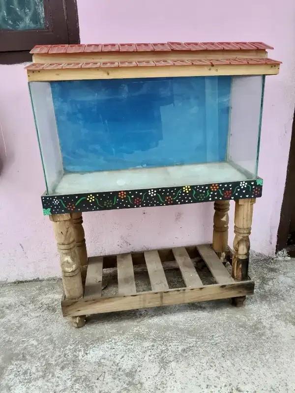 Fish Tank With Stand, Light And Heater Accessories