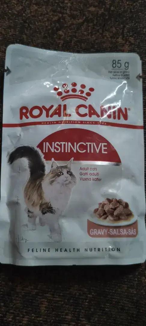 Royal Canin Pet Food Pack For Dogs And Cats