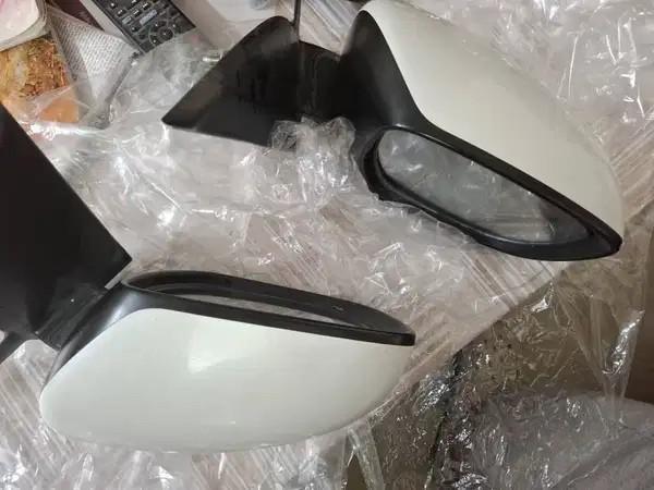 Swift White Side Mirrors for Sale – Brand New Condition