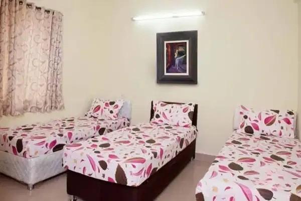 Furnished Girls PG in Uttam Nagar Near Metro Starting ₹2,700