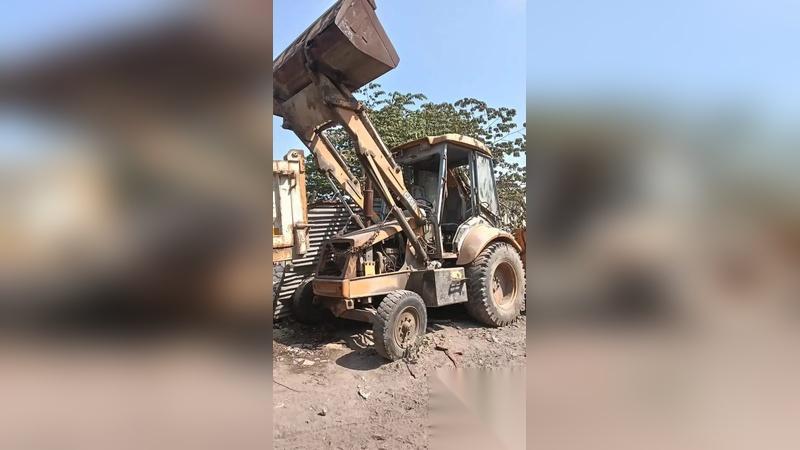L&T Bulldozer: 2007 Model Heavy Machinery In Pulianthope Chennai