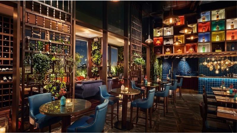 Bar And Restaurant: Running Business For Sale In Rajouri Garden Delhi