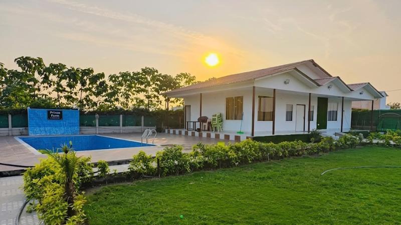 Tiger Farm House: 1008 Gaj Farm House Land In Noida Sector 150
