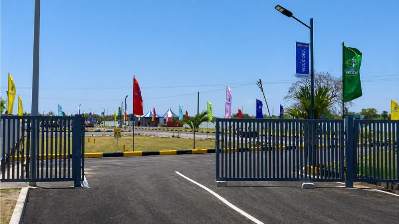 Value Realitty Serasa Magnora South Facing 1100 Sqft DTCP RERA Approved Plot