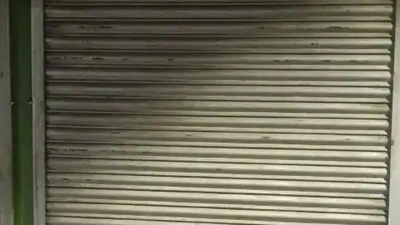 260 Sq Ft Shop for Sale in Mukundapur Near Indian Overseas Bank