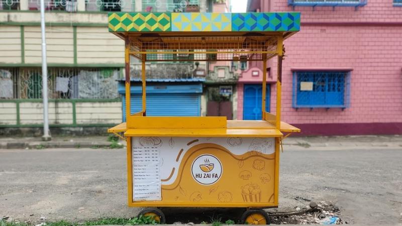 Commercial Food Cart In Kolkata Near EM Bypass
