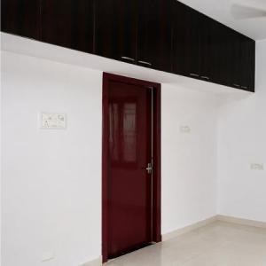 Thiruvanmiyur 3BHK Semi-Furnished Apartment for Sale – 2400 Sq Ft
