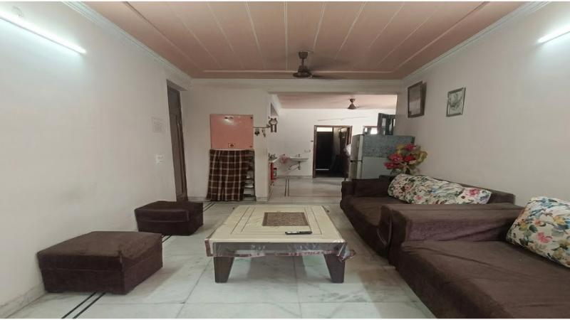 Manav Apartments: 3 BHK Duplex Flat In Rohini Sector 9 Delhi