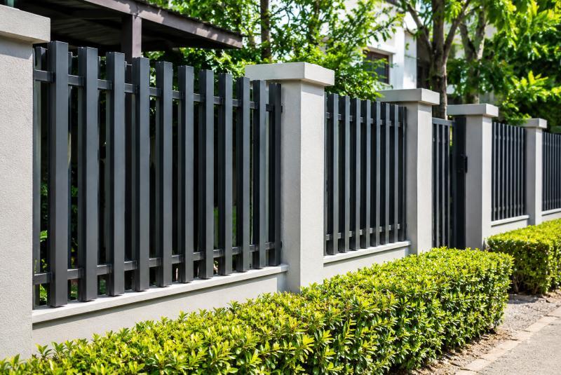Perfect Fencing in Benson Town, KA