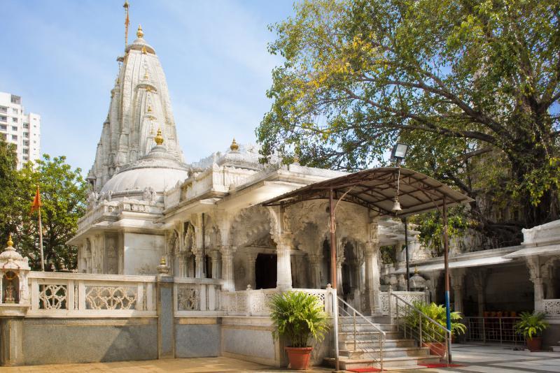 Shree Babulnath Mandir Charity in Grant Road, MH