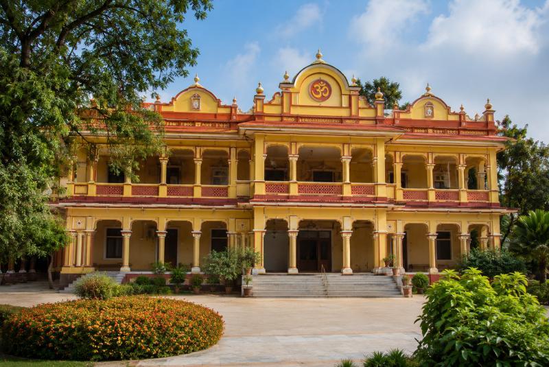 Bharat Sevashram Sangha in Tank Bund, TG