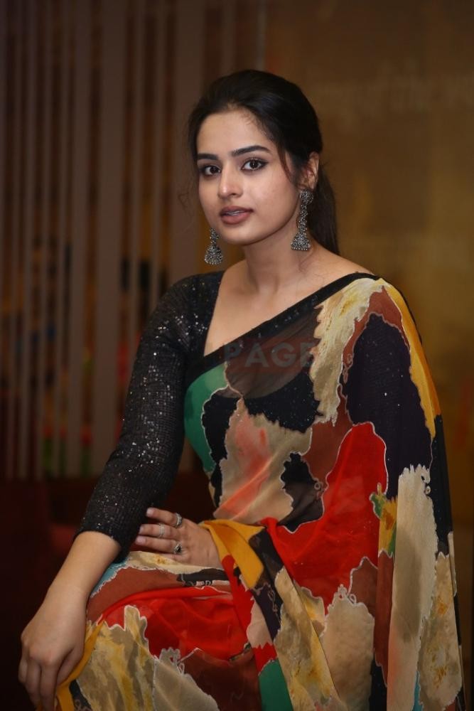 Ayesha Khan