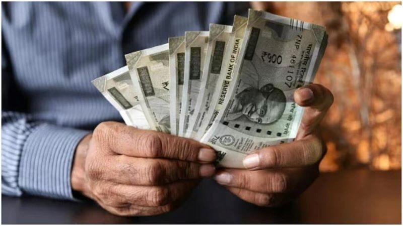 Middle-Class Hopes for Tax Relief and Financial Reforms in Budget 2025