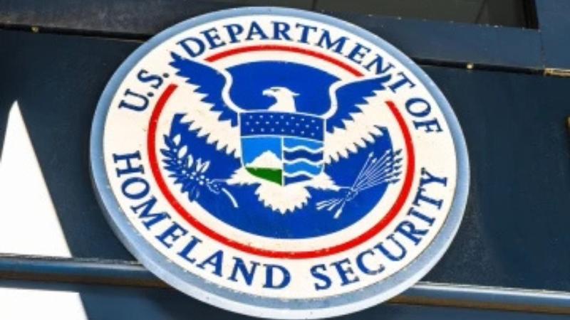 Federal Judge Blocks Immigration Raids in Houses of Worship as Religious Groups Challenge Policy