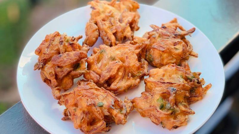 How to Make Kerala-Style Onion Vada A Crispy Delight for Tea Time