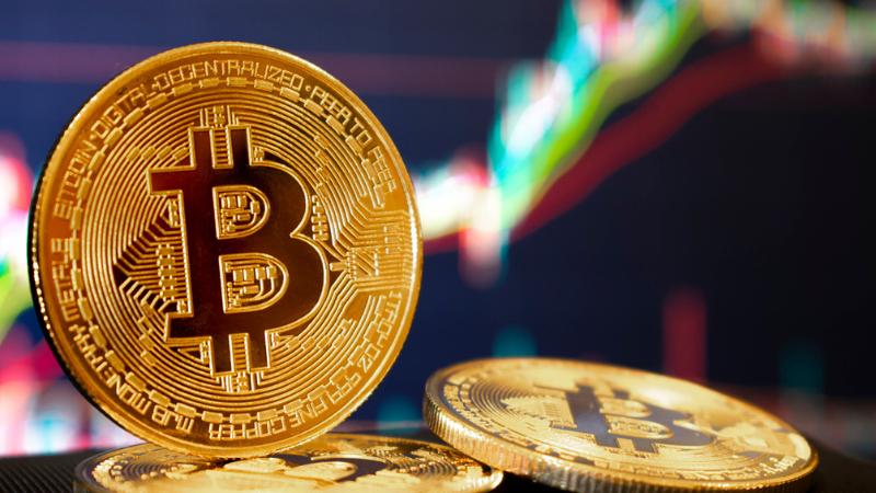 Bitcoin Hits Record High on Trump’s Support and MicroStrategy Nasdaq Inclusion