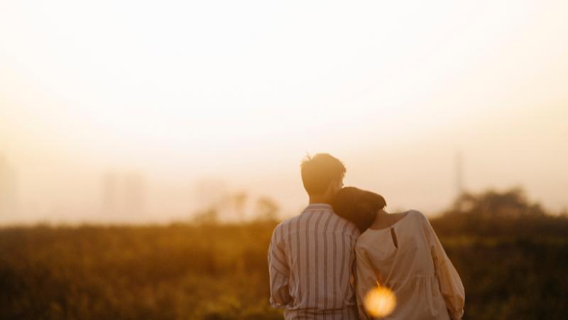 Find Your Crew, Spark Your Joy: 2025 Dating Trends You Can’t Miss