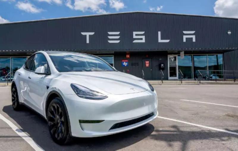 Nara Lokesh Invites Tesla to Invest in Anantapur, Andhra Pradesh A Push for EV Manufacturing