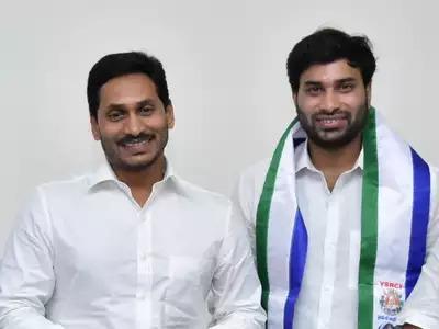 Andhra Pradesh Police Foils Devineni Avinash Escape Plan Amidst TDP Office Attack Case