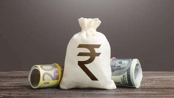 Government Announces Minimum Wage Increase to Combat Rising Living Costs