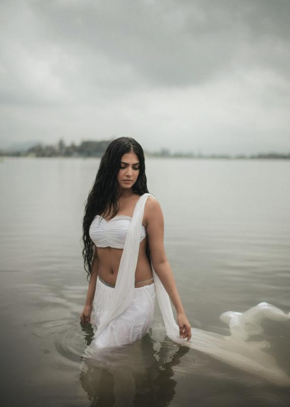 Pic Talk: Malavika's deadly show in river