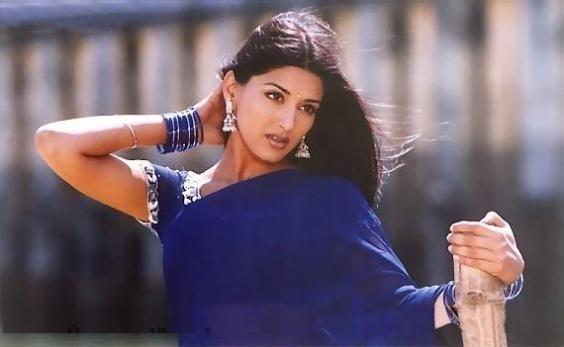 Sonali Bendre’s Re-Emergence  with Re-Releases of Murari, Indra, and Shankar Dada MBBS