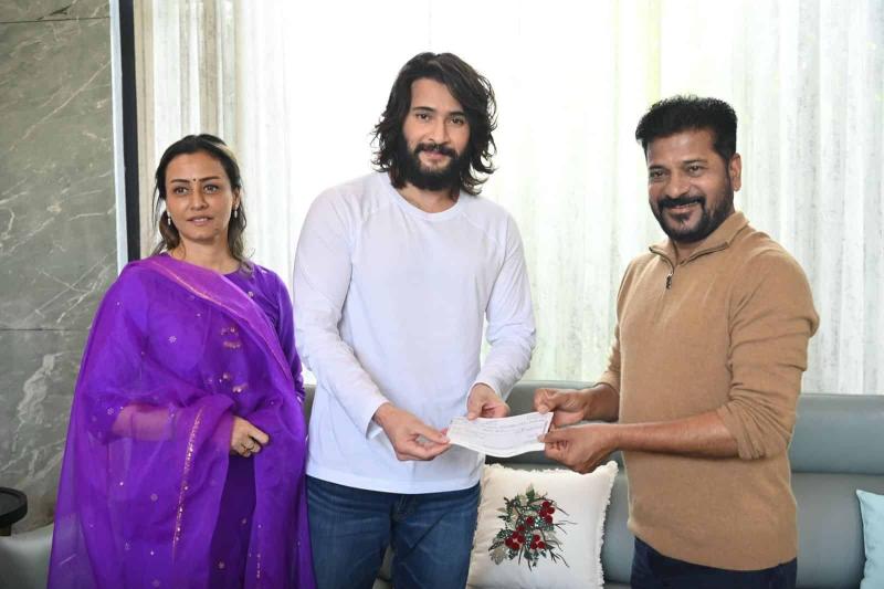 Mahesh Babu Donates ₹50 Lakhs to CM Relief Fund During Meeting with Revanth Reddy