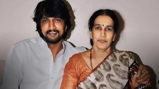 "Kichcha Sudeepa Mourns the Loss of His Mother  A Heartfelt Tribute"