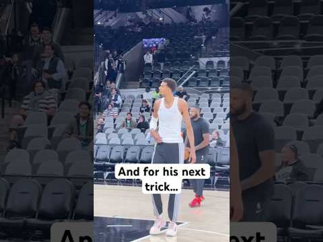 Wemby working on his full court shots now 😳