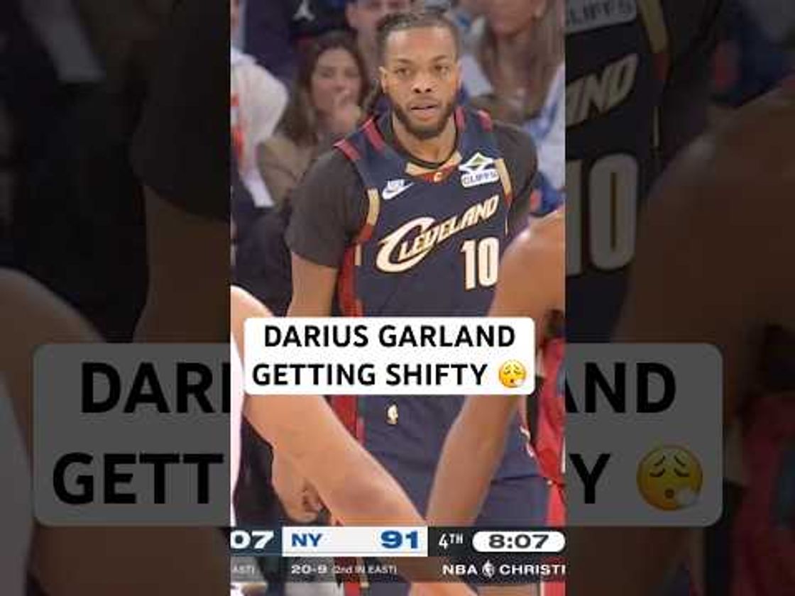 Darius Garland with the elite handle