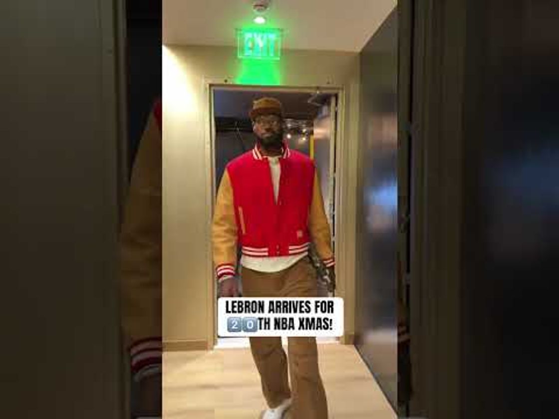 The 👑 has arrived for #NBAXmas No. 20!