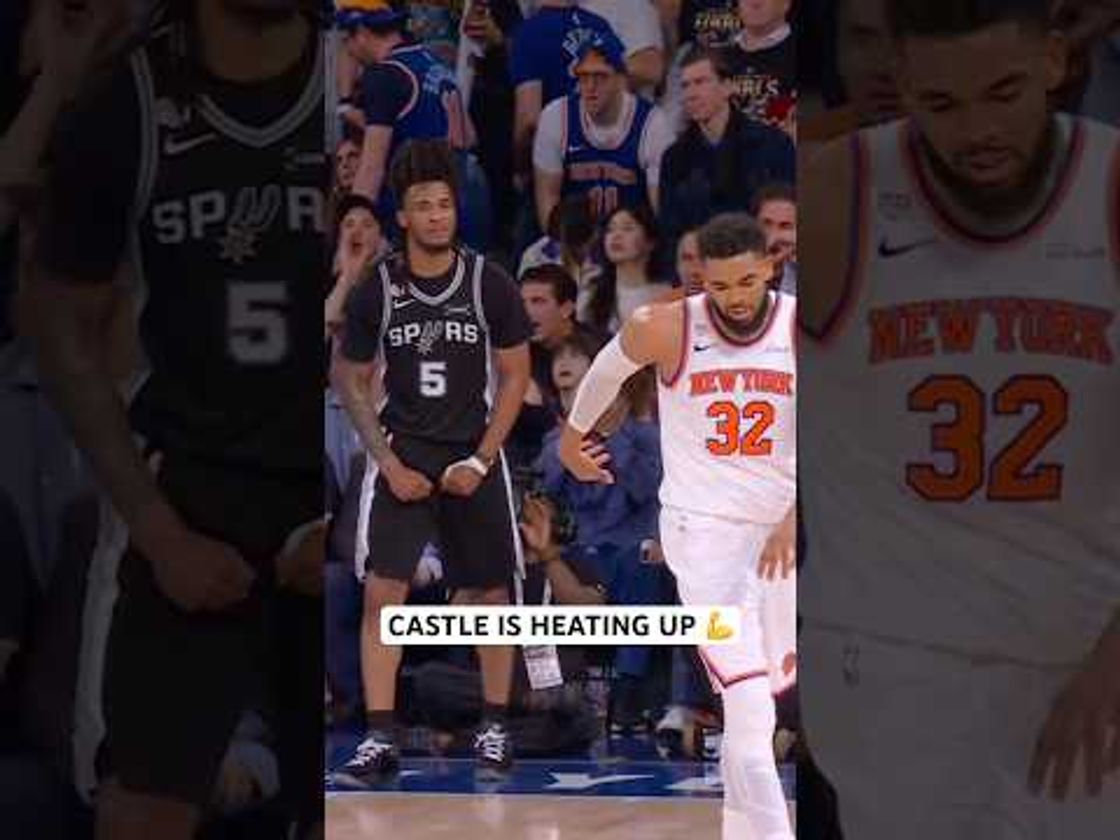 Stephon Castle is attacking the rim