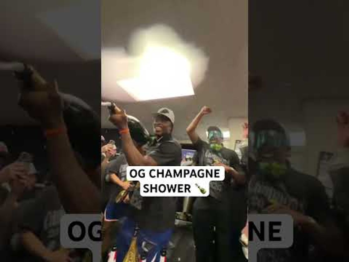 Champagne shower courtesy of OG Anunoby 🍾