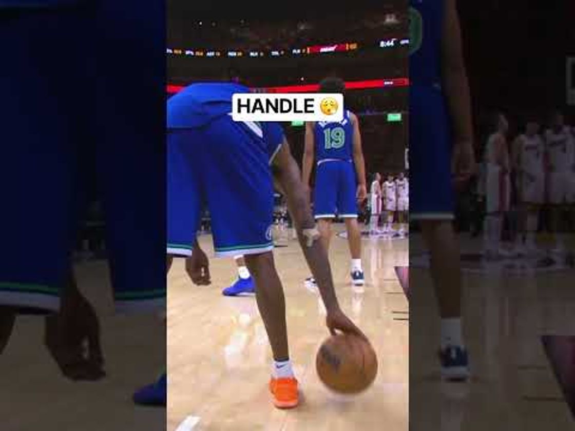 Bones Hyland showing off the handle 😮‍💨