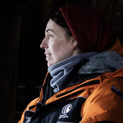 Mission Antarctica: PM on Ice