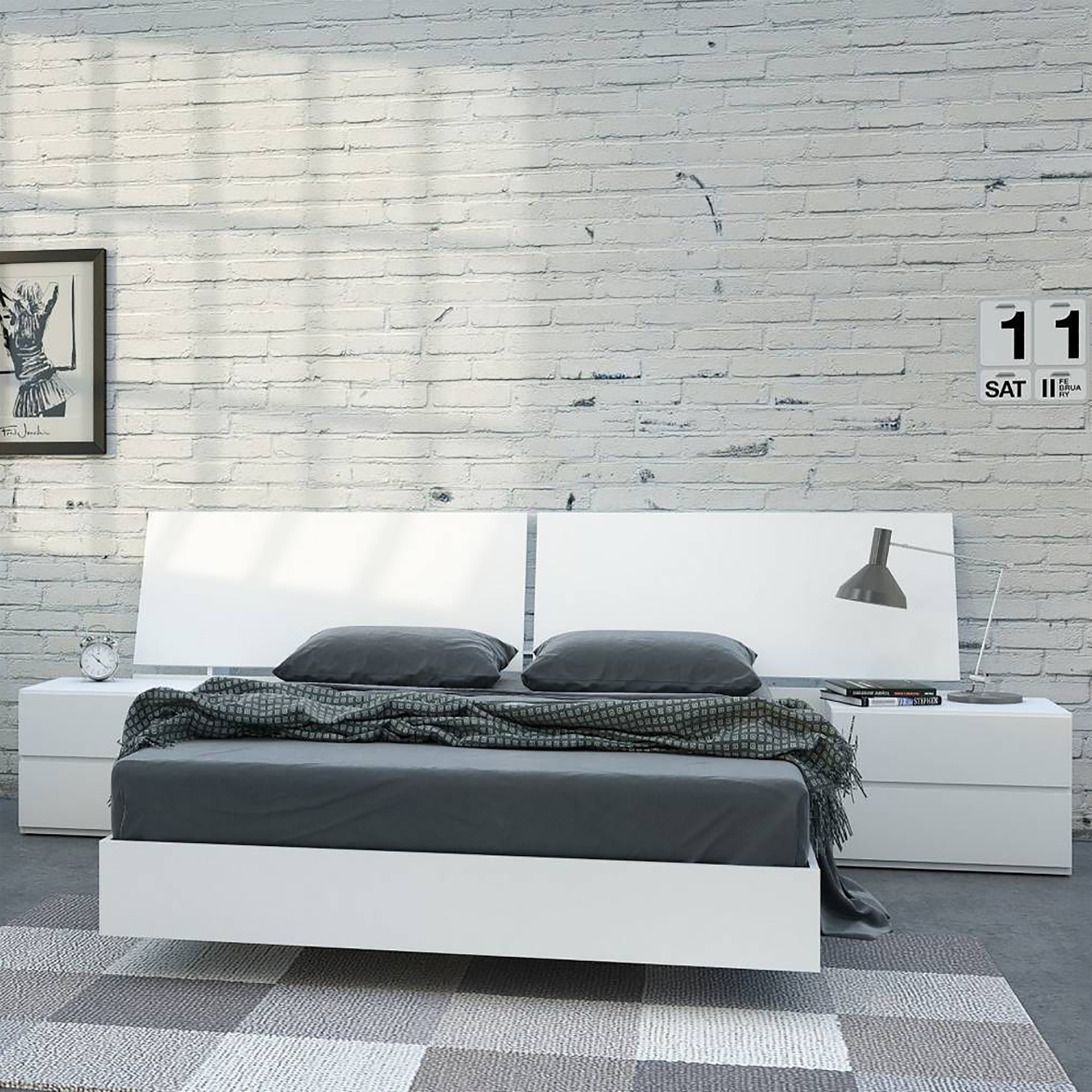 345403 Full Size Platform Bed (White)
