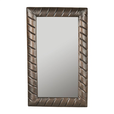Camilla Mirror