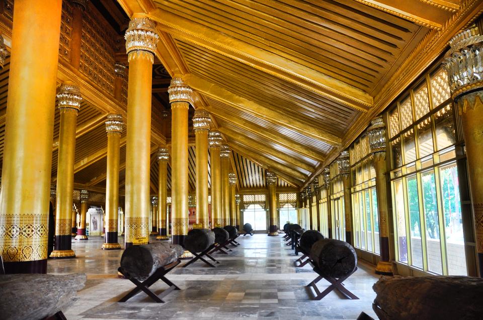 Kanbawza Thardi Palace Bago