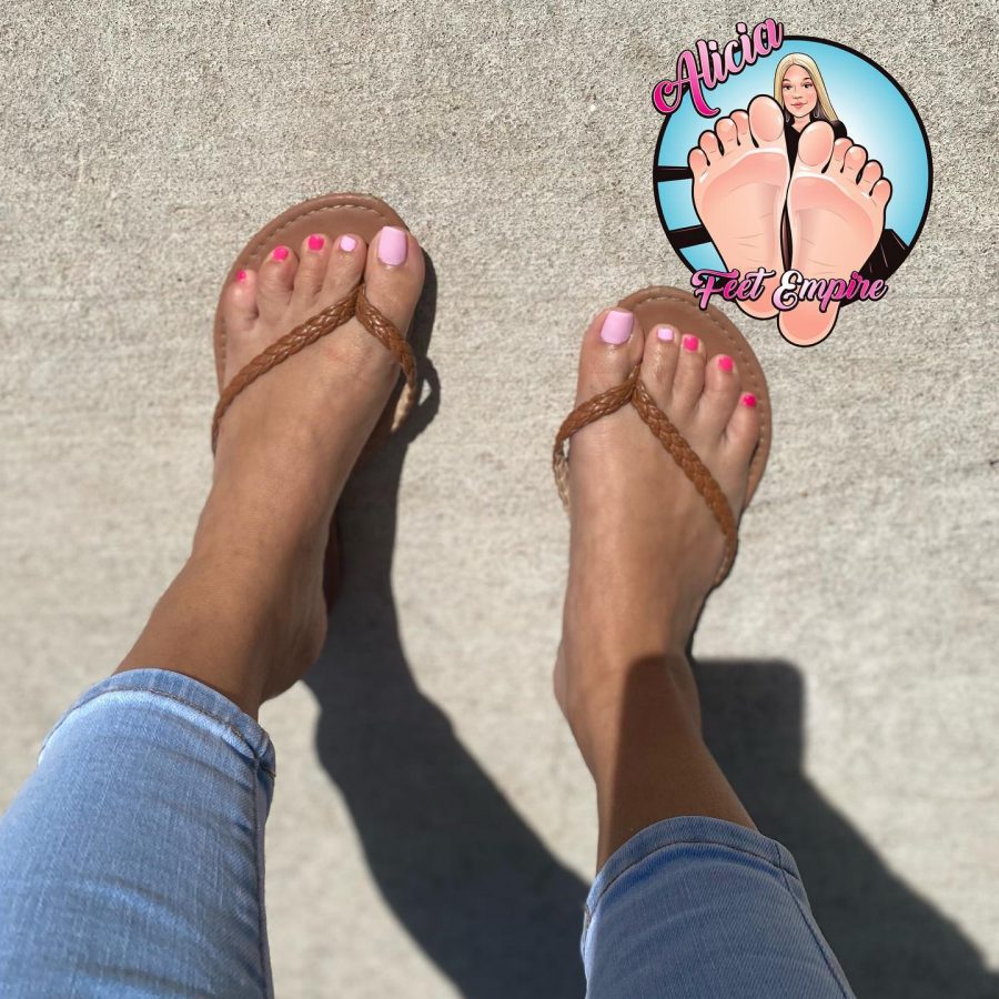 aliciafeetempire InstaFeetModels