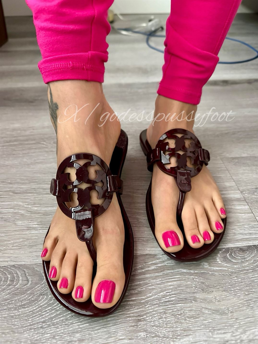 goddesspussyfoot Beautiful Femdom | Free Live HD Feet Sessions