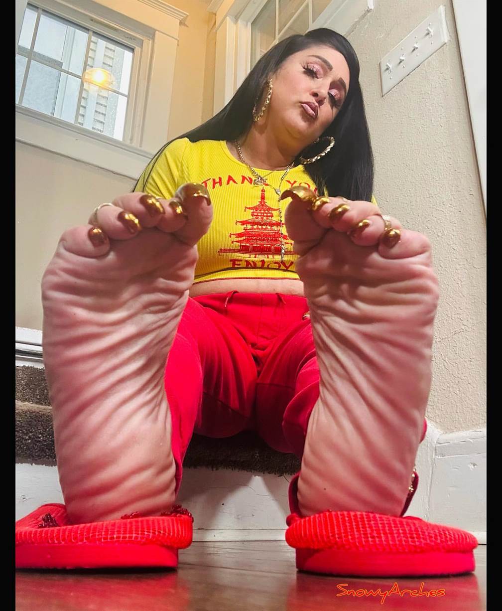 snowyarches | Free Live HD Feet Sessions
