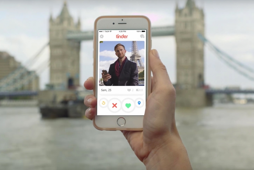 The dating basically functions as Tinder allowing you to like and dislike people The dating basically functions as Tinder allowing you to like and dislike people