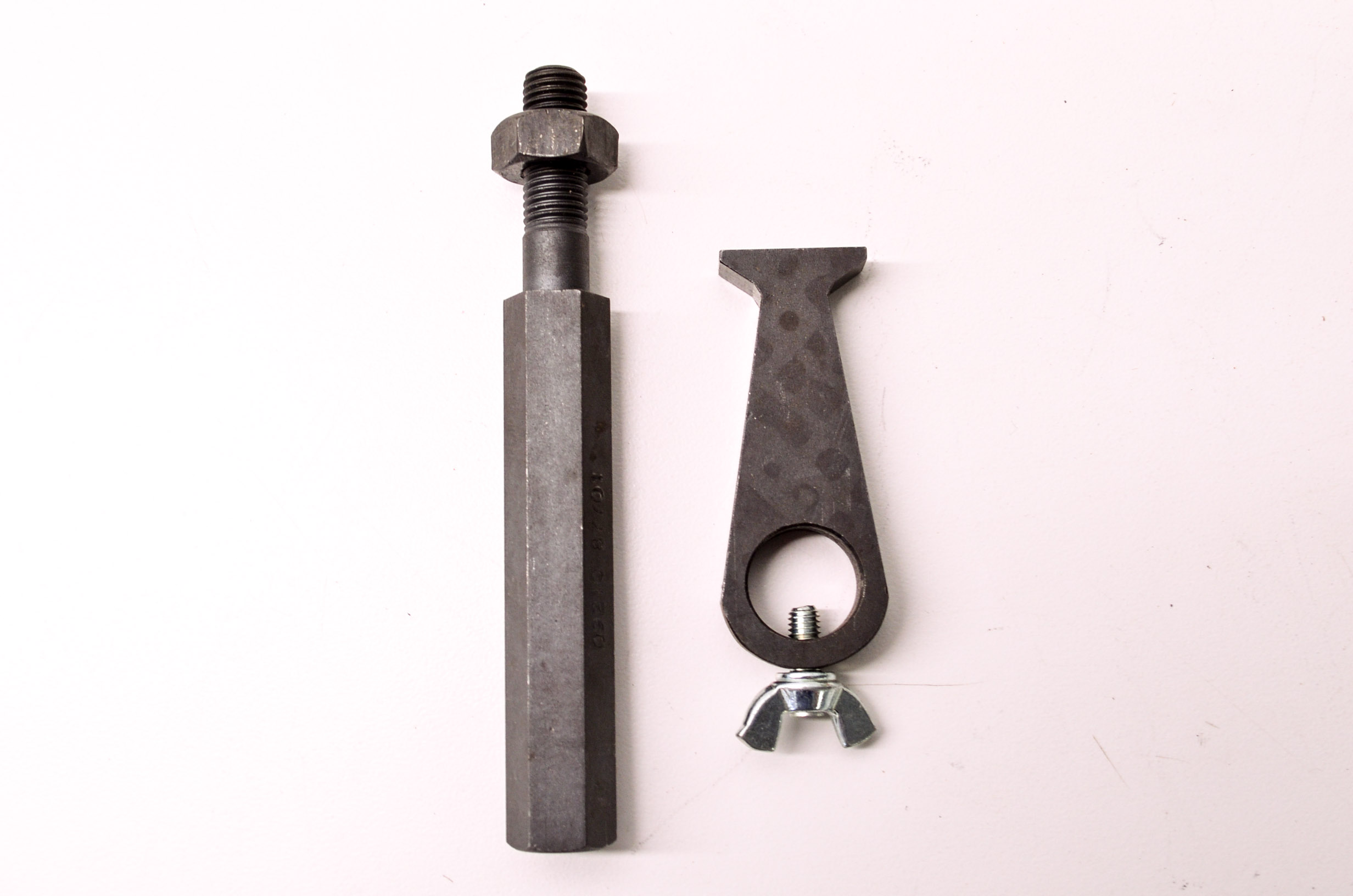 OEM Briggs & Stratton 19418 Flywheel Holder NOS eBay