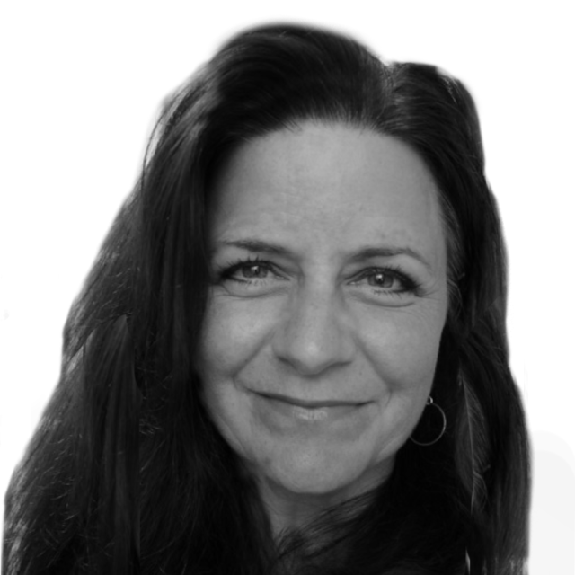 Kim Mickle Headshot 714797